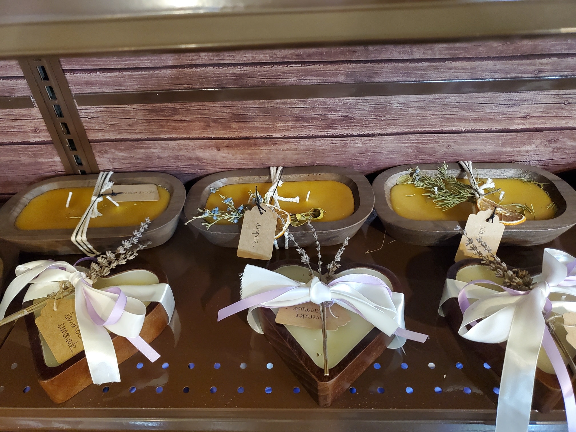 Store products display 20